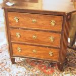 260 8050 CHEST OF DRAWERS